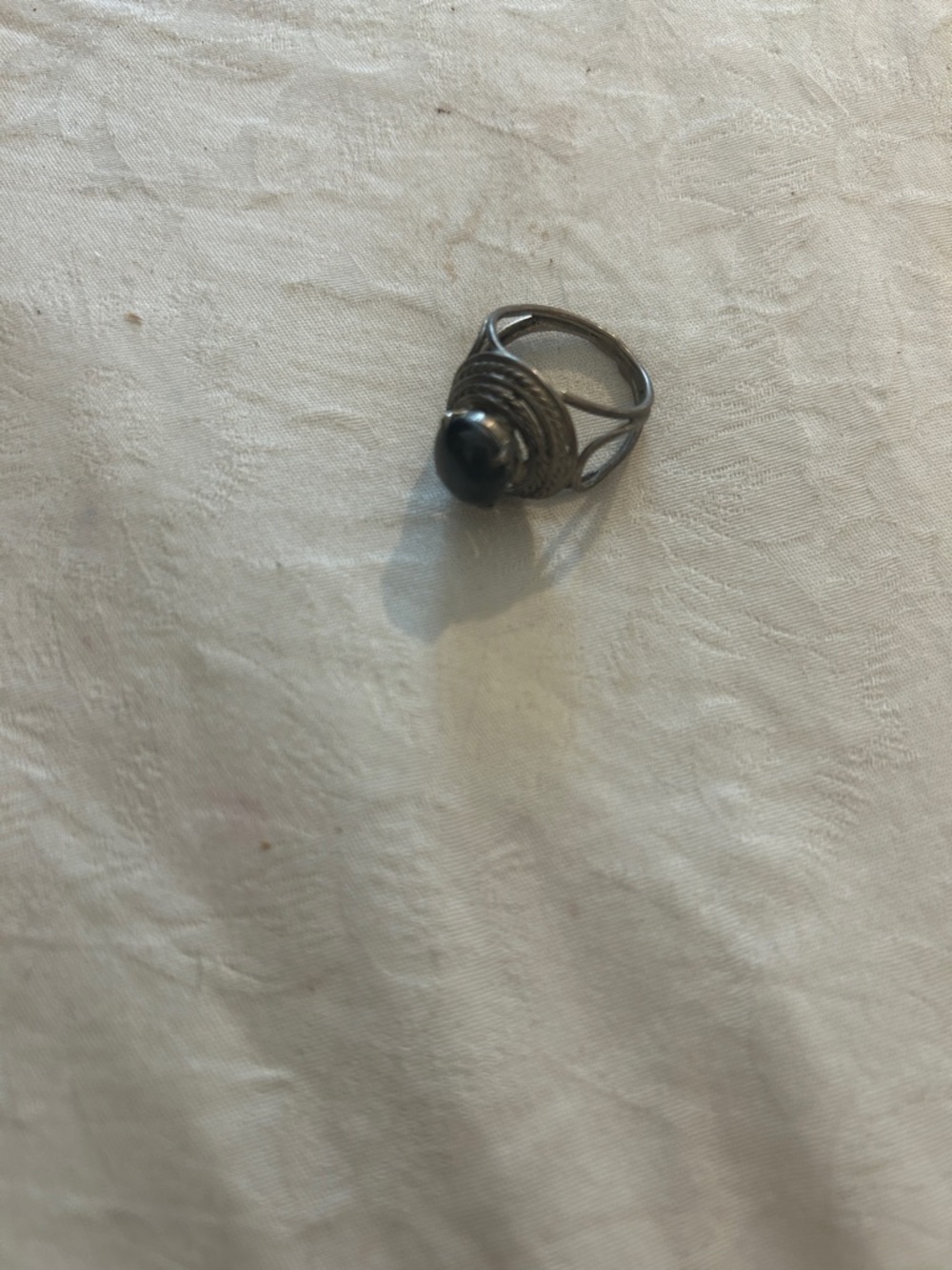 Vintage-Style Silver Ring with Black Cabochon
